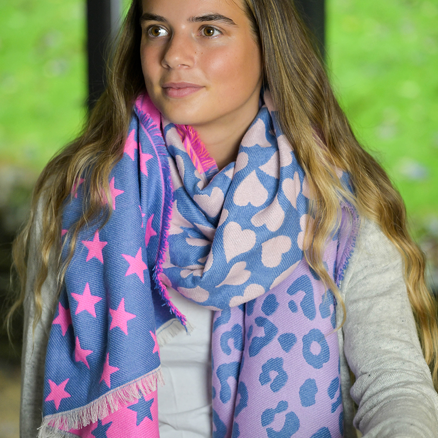POM Reversible Star and Heart Print Scarf 2